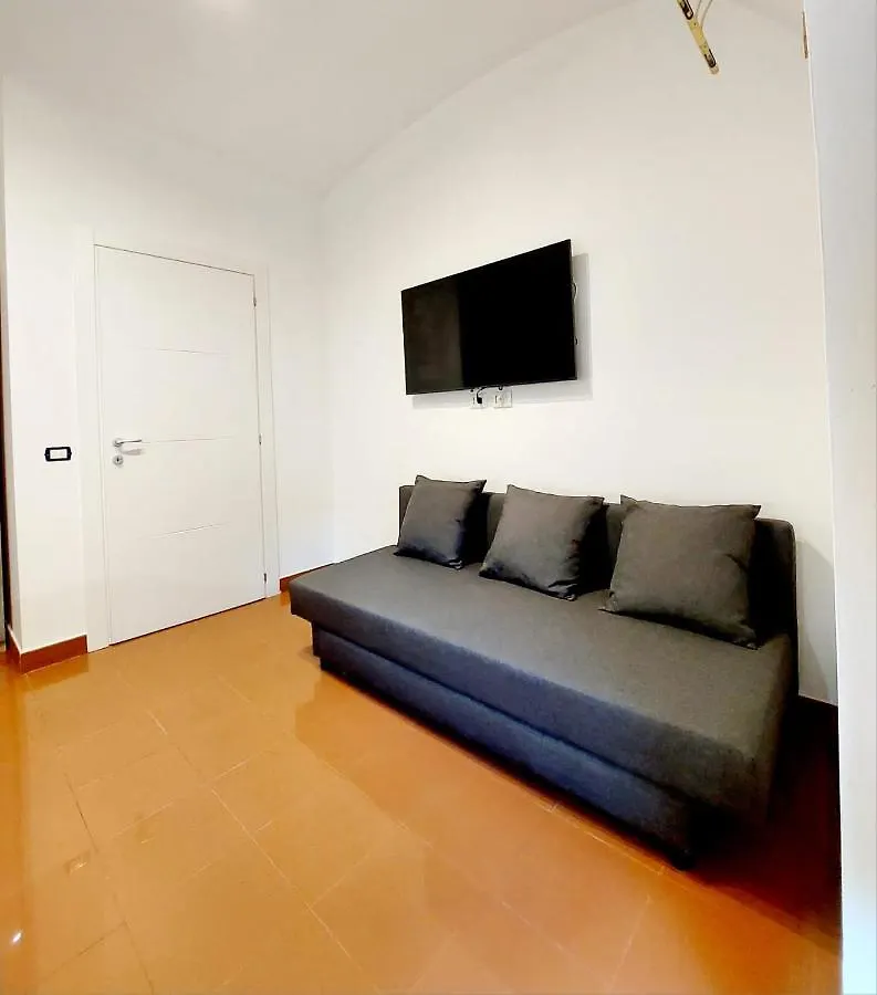 Suite Esq Rome Italy