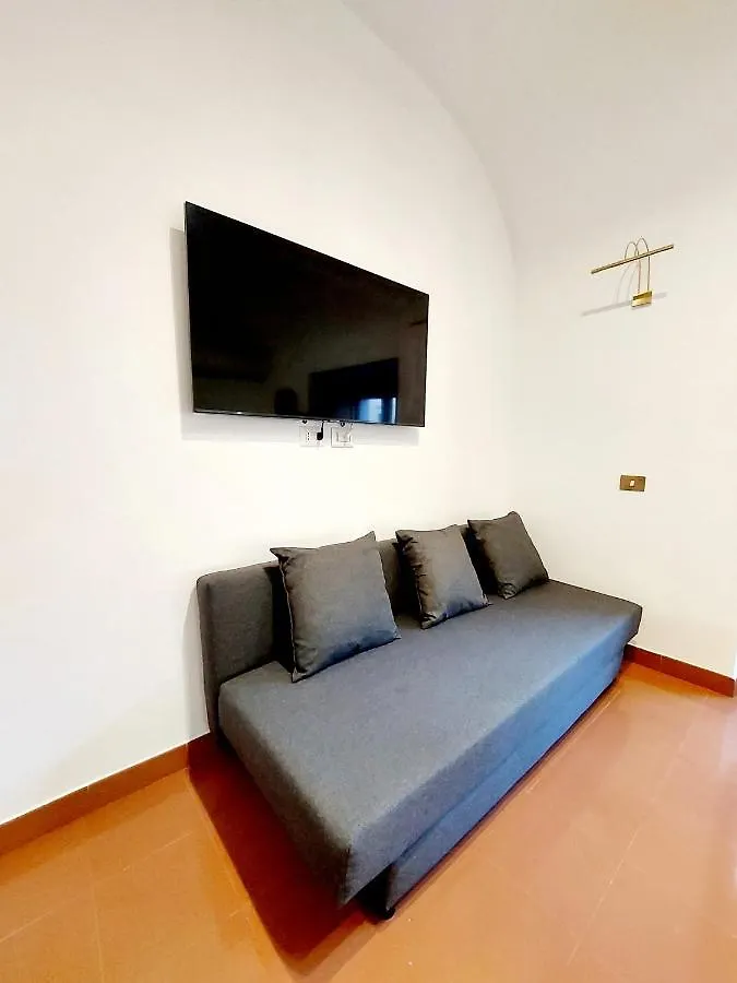 Suite Esq Rome 0*,  Italy