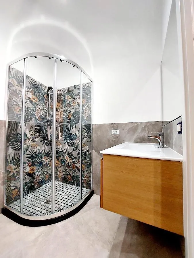 Suite Esq Rome